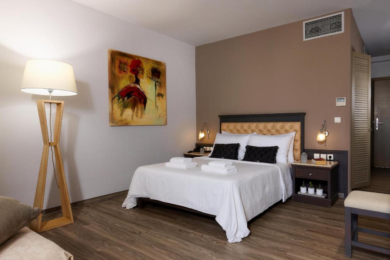 הרקליון Castello City Hotel מראה חיצוני תמונה