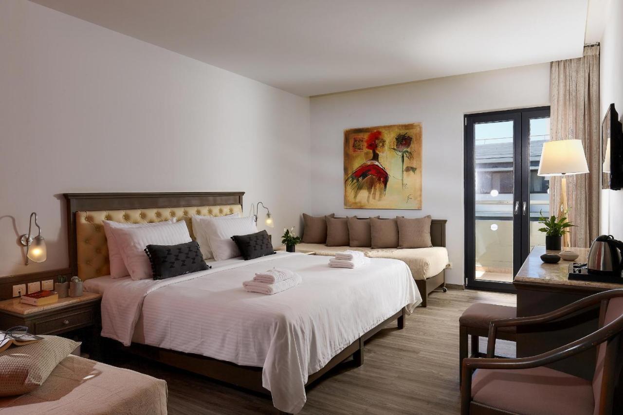הרקליון Castello City Hotel מראה חיצוני תמונה