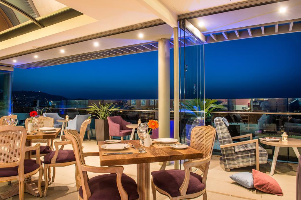 הרקליון Castello City Hotel מראה חיצוני תמונה